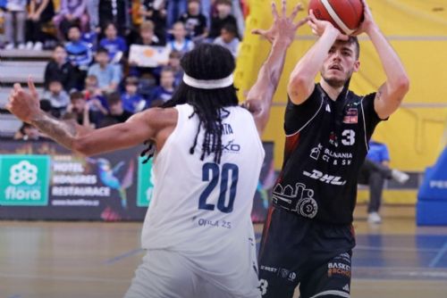 obrázek:Historický triumf plzeňských basketbalistů! Po 14 letech slaví vítězství v nejvyšší soutěži