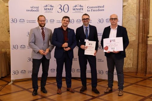 obrázek:Plzeňští dronaři zvítězili s Crash Inspektor VR a ukládají místo nehody ve VR