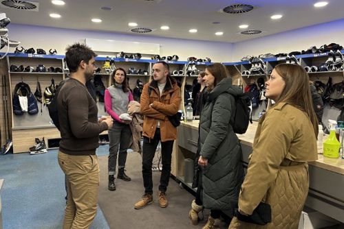 obrázek:Do šatny hokejistů i na trestnou lavici. Plzeňský zimní stadion znovu odhalí své zákulisí