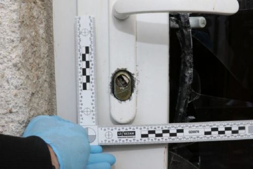 obrázek:Na plzeňských Slovanech přibývají případy krádeží. Zloděj se během jedné noci vloupal do dvou domů