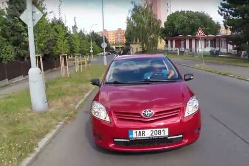 Foto: Test vozu Toyota Auris 1.3 VVT-i 73kW rok 2010