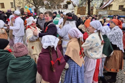 obrázek:Bolevecký masopust přilákal tisíce lidí