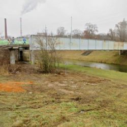 Opraví lávku, která spojuje Luční ulici a Štruncovy sady