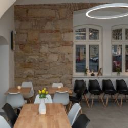 Prostor v centru Plzně čeká na svůj příběh