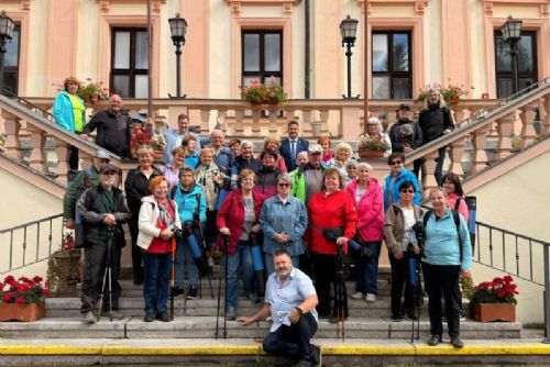 obrázek:Senioři z Trojky zakončili letošní Nordic Walking u Berounky