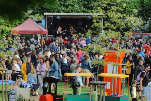 obrázek:Šumivý máj už počtvrté přivítá v Lobezském parku milovníky vína