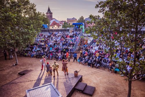 Foto: 14. Divadelní léto navštívilo pod plzeňským nebem více než 7000 diváků