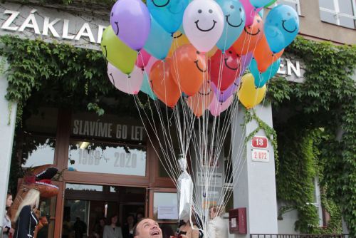 Foto: Balonky splnily svůj úkol, vzkaz 21. ZŠ z Plzně objeven!