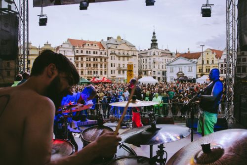 Foto: Centrum Plzně ovládá Živá ulice