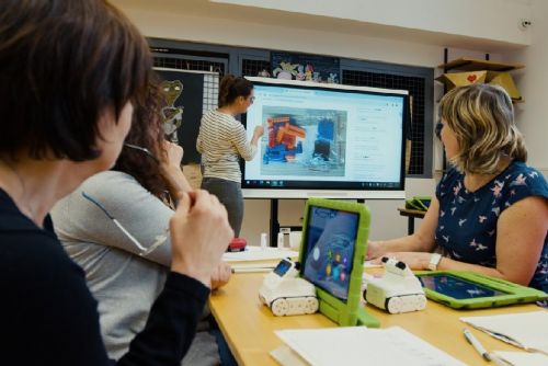 Foto: Centrum robotiky loni proškolilo téměř tisícovku učitelů