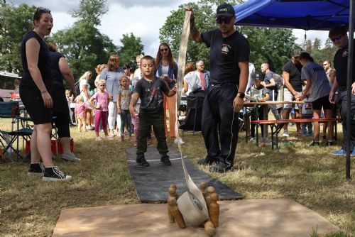 Foto: Den s hasiči na louce U svatého Jiří nabídl spoustu atrakcí