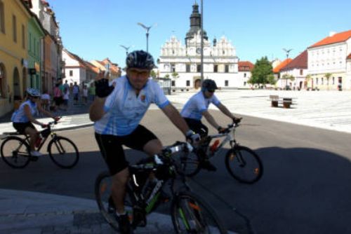 Foto: Fanoušci Zdeňka Štybara zvou v sobotu na 7. ročník cyklovýletu pro všechny 