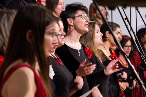 Foto: Gospelový sbor Touch of Gospel vystoupí na benefici U Ježíška
