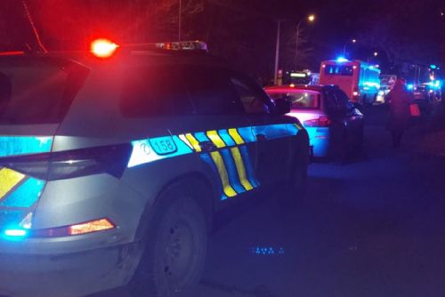 Foto: Hrozba střelbou na ZČU: policisté byli na místě za 6 minut