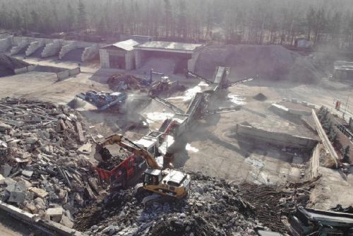 Foto: Konference v Plzni řešila recyklaci stavebního odpadu