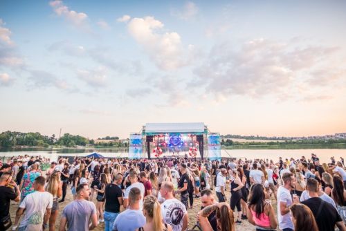 Foto: Kvůli Bolevák Music Festivalu posilují strážníci dohled 