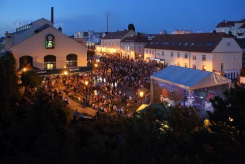 Foto: Léto v Prazdroji zve na koncerty osmi kapel a skvělou zábavu 