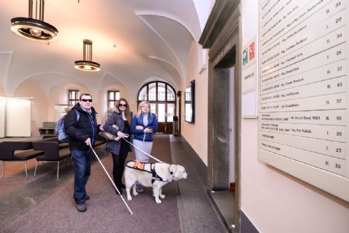 Foto: Magistrát města Plzně chce být přívětivý pro klienty se zdravotním omezením