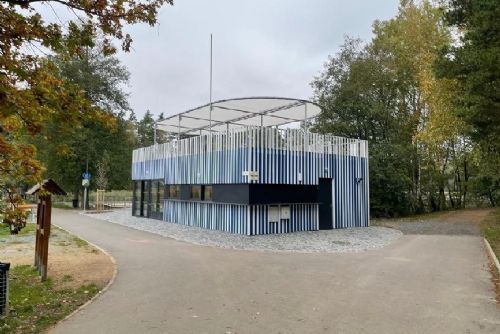 Foto: Město vybudovalo u Boleváku nový stánek a předalo ho provozovateli