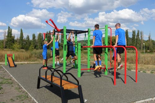 Foto: Na Doubravce vzniklo nové workoutové hřiště na přání občanů