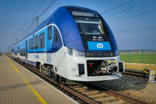 Foto: Nové vlaky završí modernizaci dopravy v Plzeňském kraji
