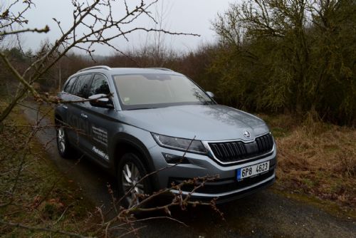 Foto: Otestovali jsme velké SUV ŠKODA KODIAQ oceněné Red Dot Award za vynikající design