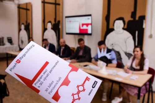 Foto: Pivo, výstavy, zpěv. Oslavy partnerství Plzně s Regensburgem startuje Treffpunkt