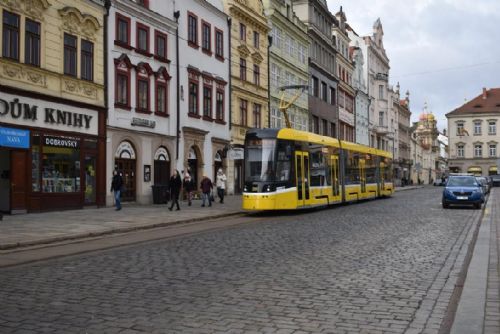 Foto: Plzeň chystá rekonstrukci tramvajové tratě na náměstí a ve Zbrojnické 