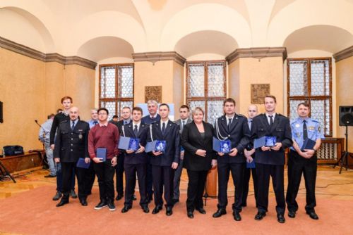 Foto: Plzeň ocenila mimořádné činy při záchraně lidského života a majetku