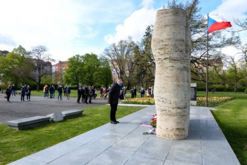 Foto: Plzeň uctila památku obětí válek, ve čtvrtek začínají Slavnosti svobody