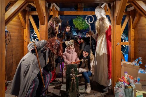Foto: Plzeňské náměstí ovládne Velká Mikulášská show