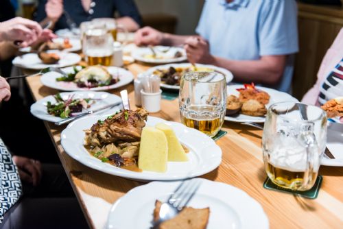 Obrázek - Plzeňské pivo v Lékárně na náměstí je ta správná meducína!