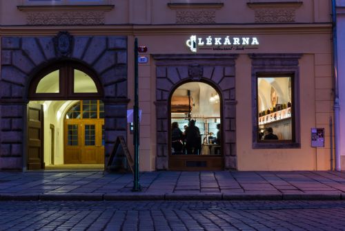 Obrázek - Plzeňské pivo v Lékárně na náměstí je ta správná meducína!