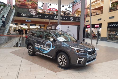 Foto: Plzeňský autosalon AUTWEC s.r.o. představuje nový model SUBARU Forester e-BOXER