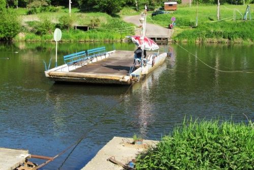 Foto: Plzeňský kraj chce stavět přívoz přes Berounku