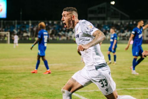 Foto: Postup v Prištině trefil v nastavení Jirka z penalty