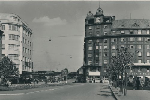 Foto: Pracovna republiky. Architektura Plzně v letech 1918–1938