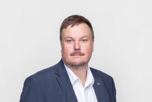 Foto: Předsedou plzeňské TOP 09 byl znovu zvolen Michal Vozobule