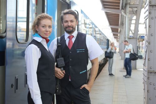 Foto: Při jízdě vlakem z Plzně si můžete najít práci u Českých drah