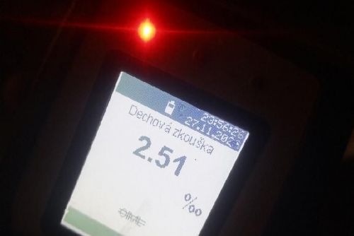 Foto: Silně opilý řidič brázdil ulice v centru Plzně