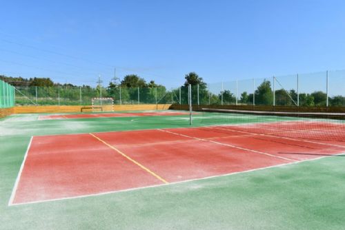 Foto: Sportovní klub neslyšících má na Košutce nové zázemí