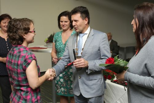 Foto: Starosta Radislav Neubauer předal Janského plakety