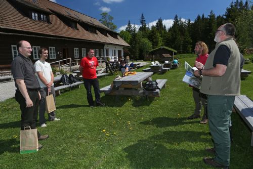 Foto: Šumavská mozkovka dala nahlédnout do tajemství lesů, hraničních kamenů i díla Karla Klostermanna