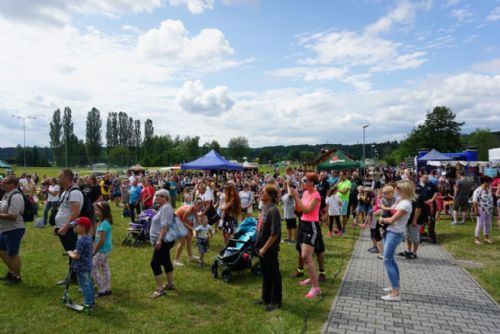Tátové a dědové oslavili svůj svátek ve Škodalandu