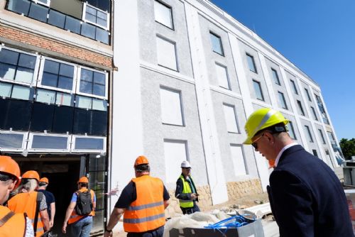 Foto: TechTower v Plzni se slavnostně otevře 1. února