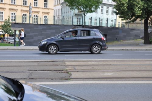 Foto: Tramvaje na Klatovské v Plzni dostanou nové koleje