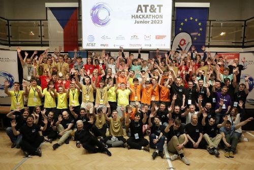 Foto: V mistrovství náctiletých vývojářů uspěly i školy z kraje