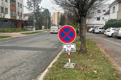 Foto: Ve Hřbitovní začíná rekonstrukce vodovodu a kanalizace, omezí dopravu