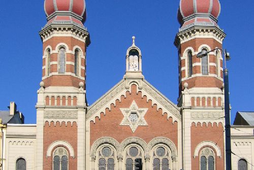 Foto: V Plzni začíná oprava Velké synagogy a rabínského domu