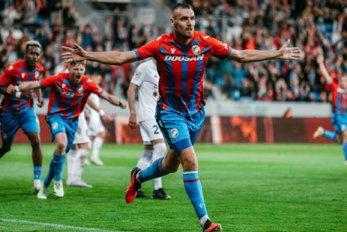 Foto: Viktoriáni postoupili přes Tobol Kostanaj do základní skupiny Konferenční ligy